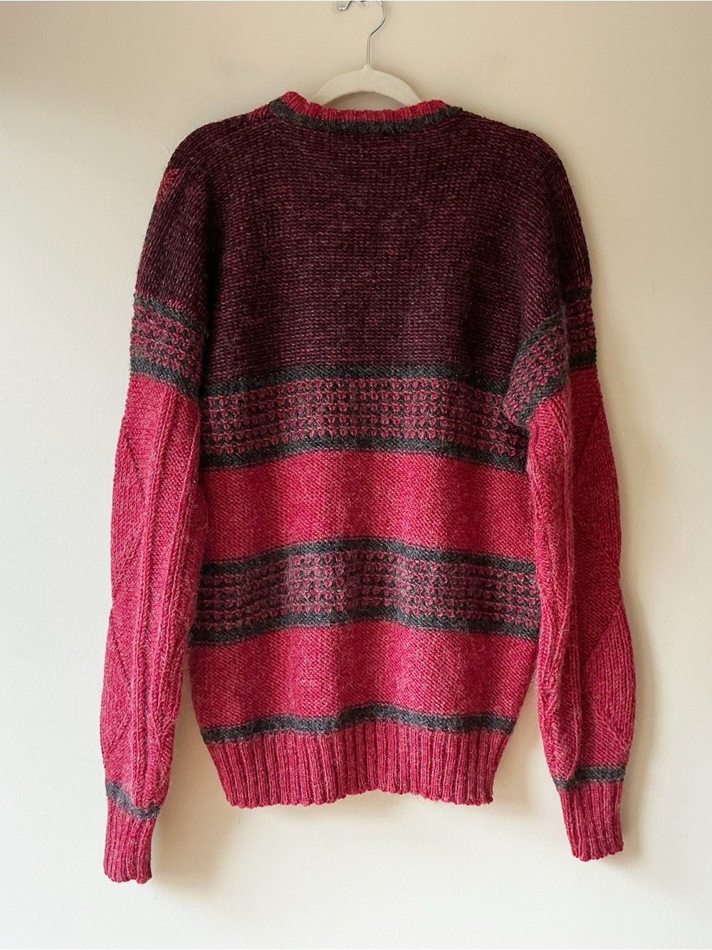 Vintage Harry Rosen Wool & Mohair Blend Cable Knit Sweater in Red & Black Size L - Picture 4 of 9